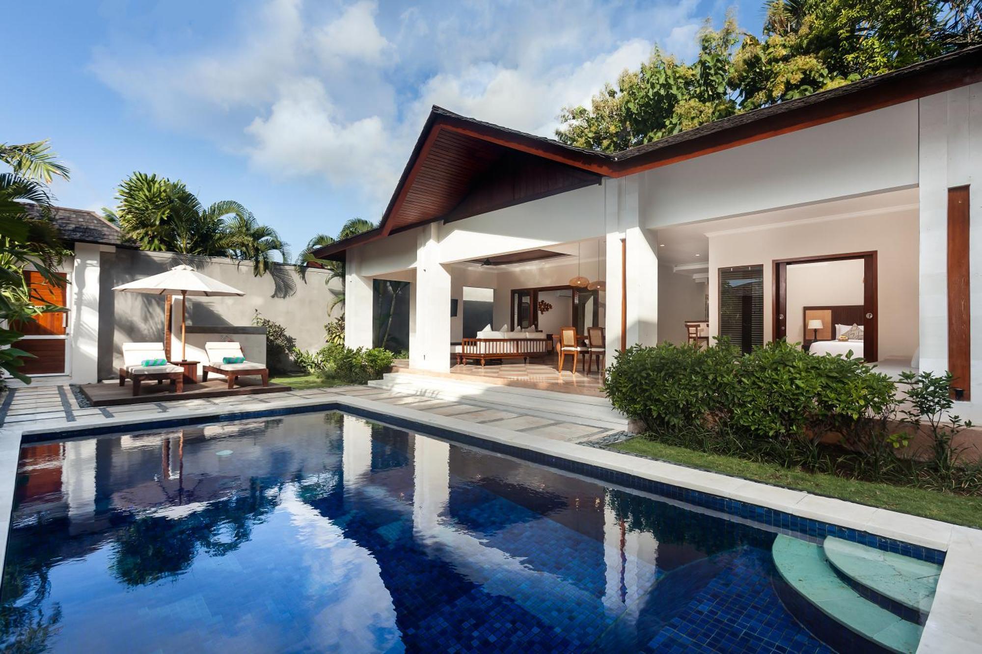 Ghana Villa Seminyak By Pramana Villas エクステリア 写真