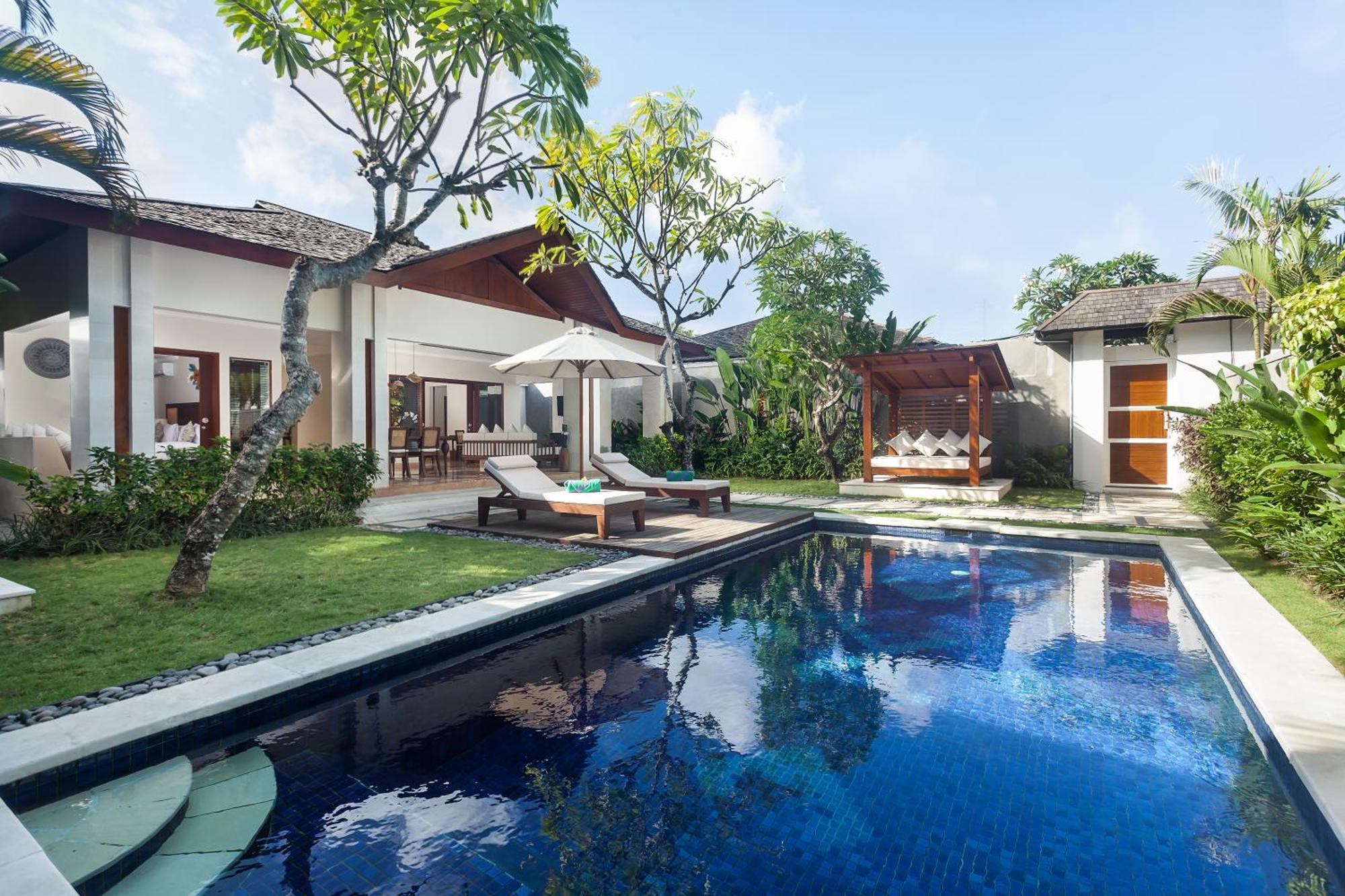 Ghana Villa Seminyak By Pramana Villas エクステリア 写真