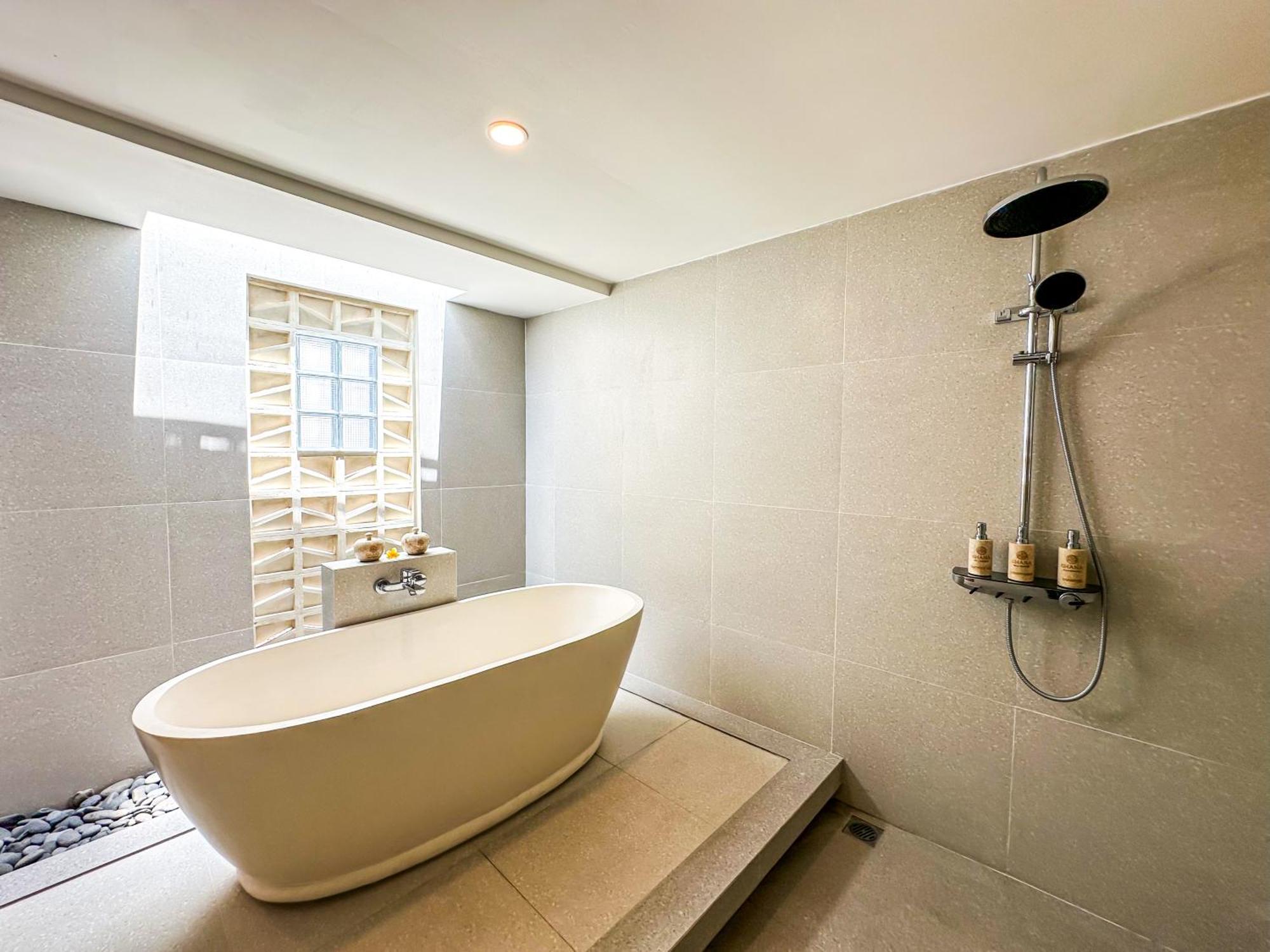 Ghana Villa Seminyak By Pramana Villas エクステリア 写真